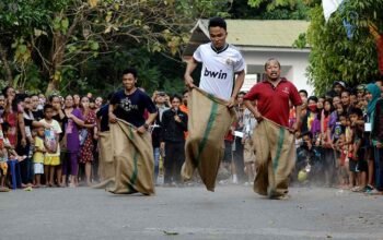 Persiapan Lomba 17-an: Dari Ornamen hingga Piala Juara